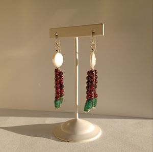 New women handmade freshwater pearl with sterling silver garnet tassel earring